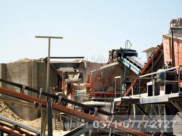 時(shí)1000噸石灰石破碎生產(chǎn)線(xiàn)定制