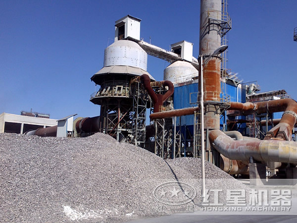 陶?；剞D(zhuǎn)窯工作現(xiàn)場(chǎng)