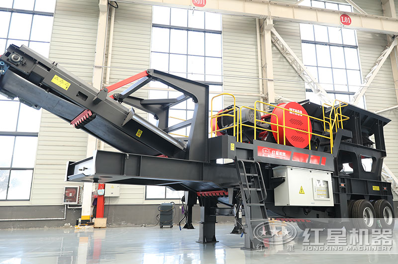 移動(dòng)式混凝土再生料粉碎機(jī)圖片