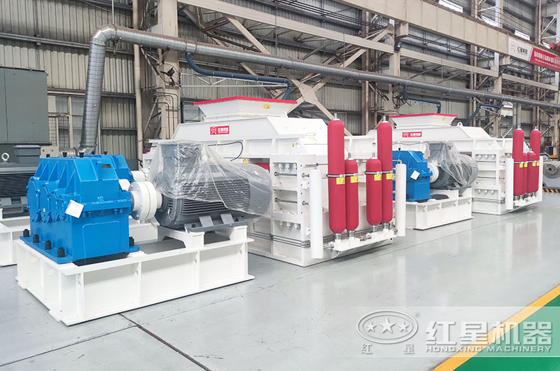 對(duì)輥式粉碎機(jī)圖片