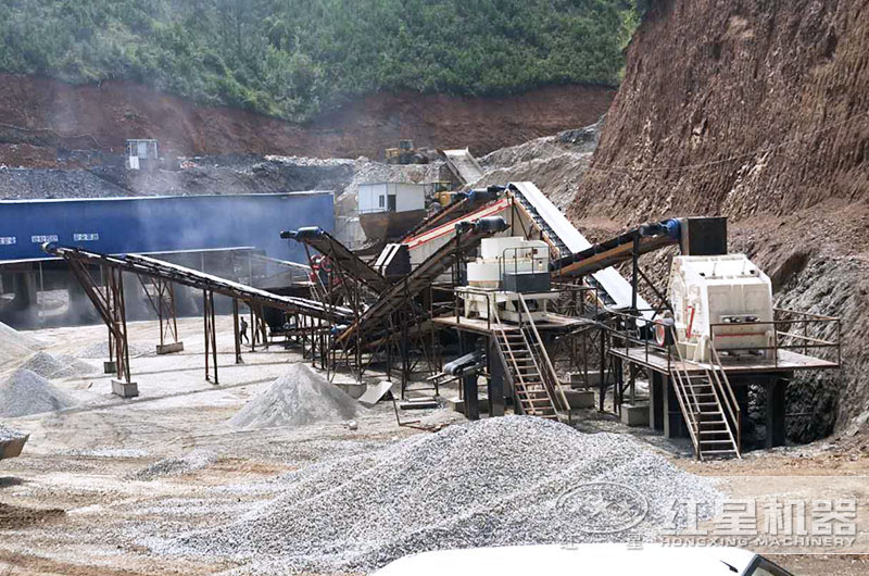 安徽客戶制砂現(xiàn)場(chǎng)圖片