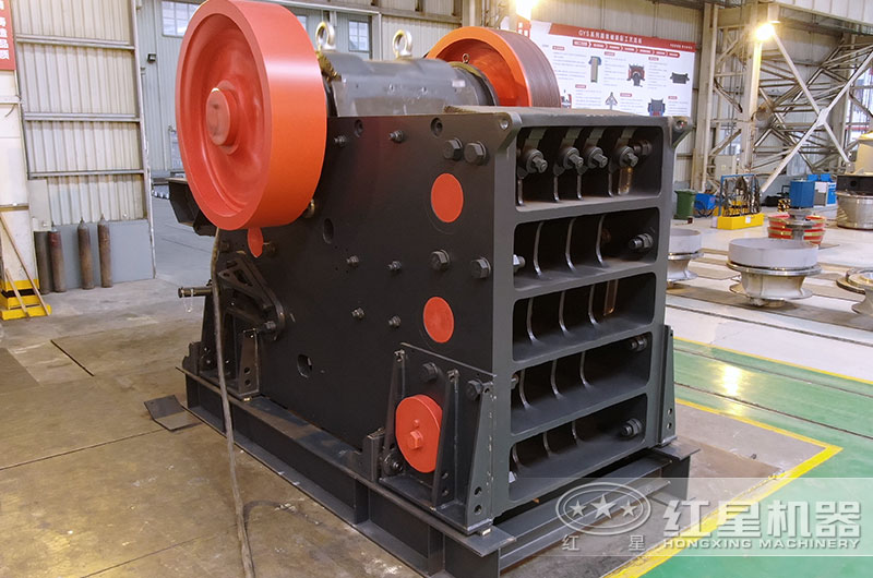 1200鄂破式破碎機時產多少噸？電機多大？附參數表