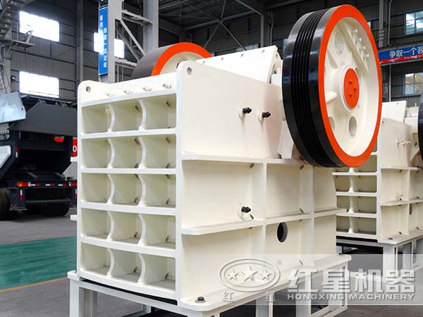 鉅惠來襲，礦用鄂式破碎機(jī)價(jià)格會(huì)隨之便宜嗎？