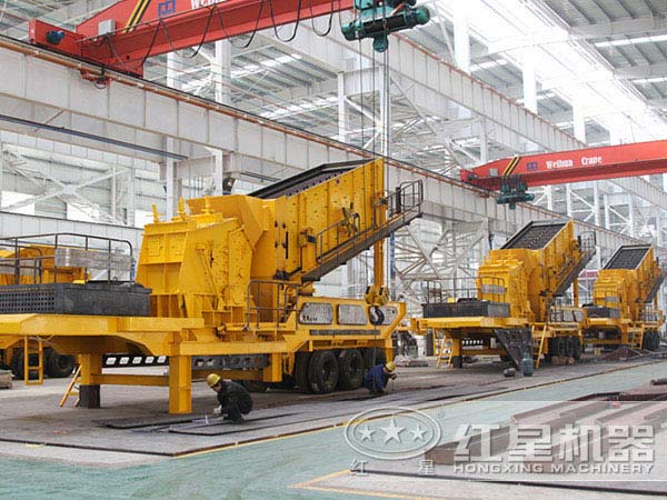 車載碎石機生產(chǎn)車間