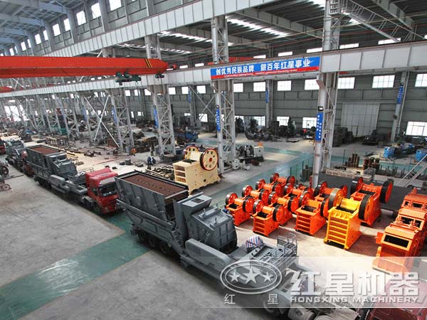 移動式碎石機pk固定式碎石機，誰更適用于采石場作業(yè)？