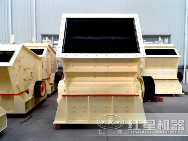 反擊破一小時(shí)可破幾噸石料？可實(shí)現(xiàn)一小時(shí)800噸嗎？