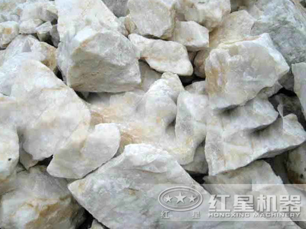 時(shí)產(chǎn)800噸的硅石破碎生產(chǎn)線需要哪些設(shè)備？需要投資多少錢？