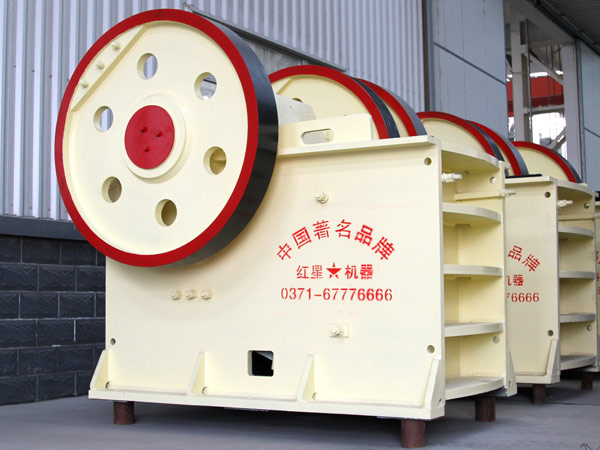 可用于礫石加工的這部PE750×1060顎破碎石機(jī)市場價(jià)多錢