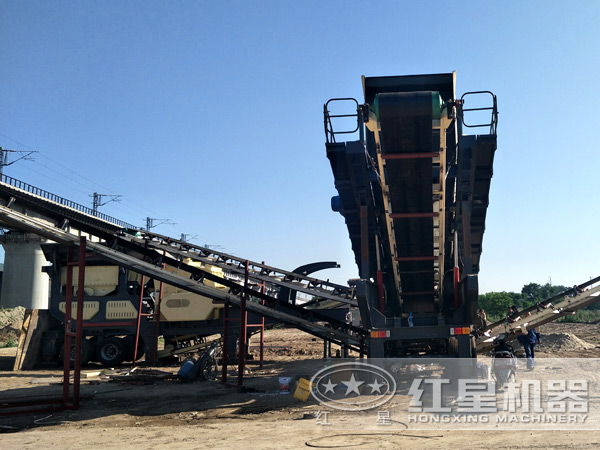 時產(chǎn)450噸石料移動磕石機多少錢？求品牌介紹