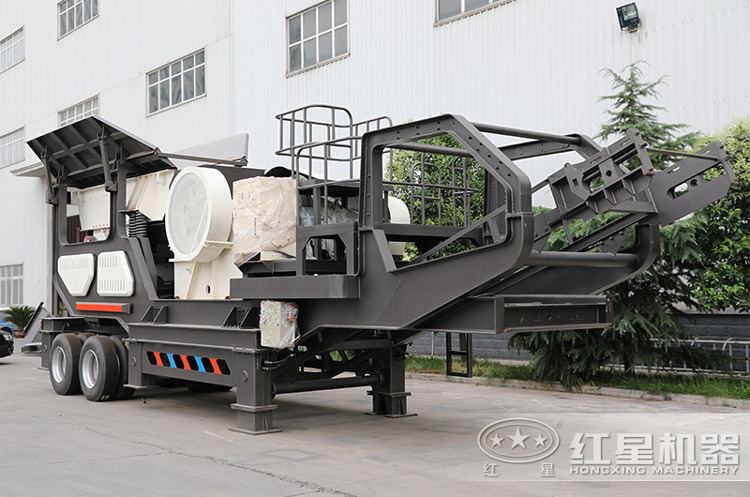 小型移動(dòng)磕石機(jī)多少錢？日產(chǎn)能達(dá)到百噸以上嗎