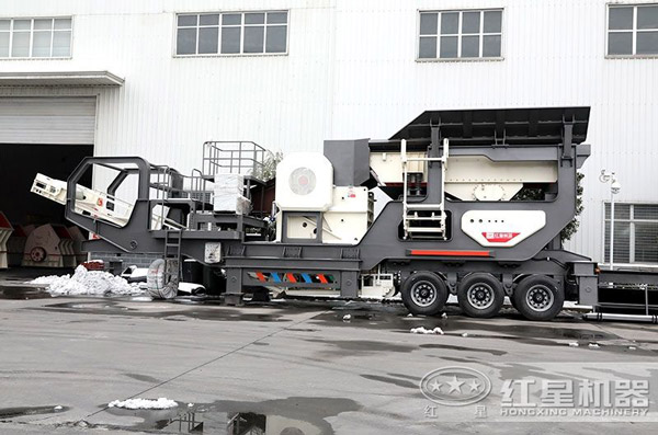 小型車式流動石子粉碎機，小巧輕便但不失專業(yè)