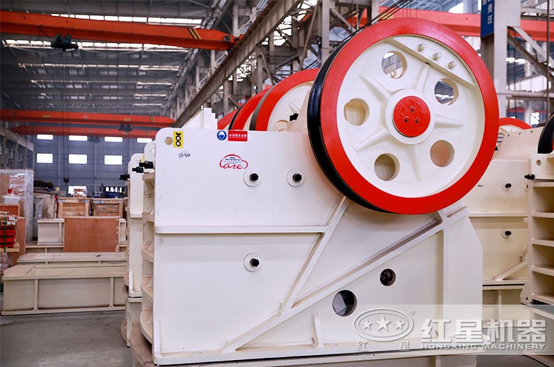 紅星機(jī)器廠家生產(chǎn)的礦山設(shè)備，不怕貨比貨，就怕您買錯！