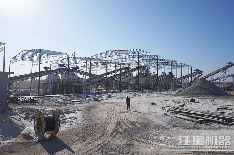 全套環(huán)保型石料生產(chǎn)線設(shè)備都有什么？一套下來多少錢?