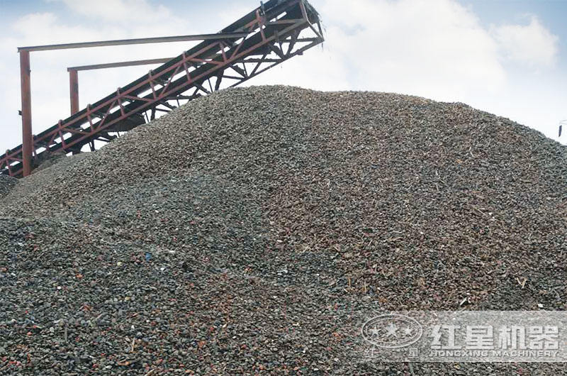 加工機(jī)制沙用啥破碎機(jī)好？