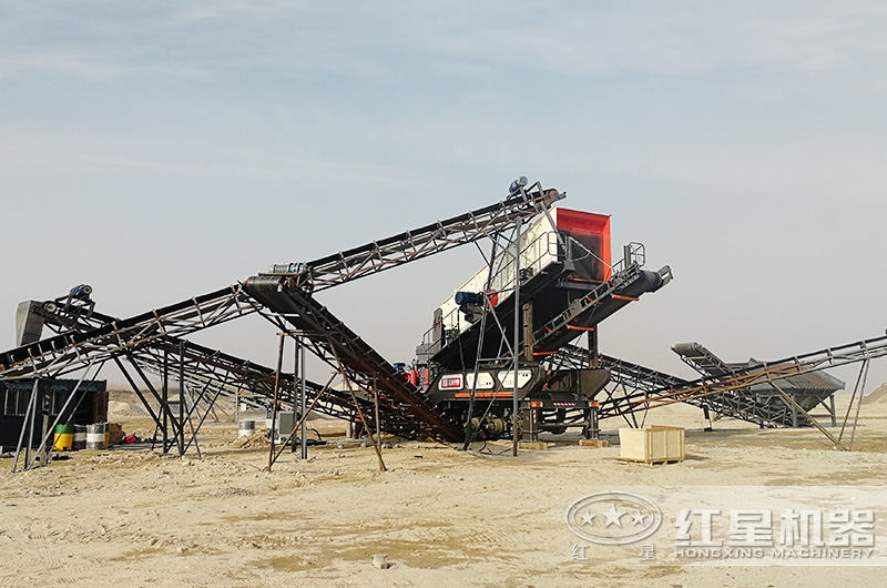 小型鵝卵石移動(dòng)石子破碎機(jī)分幾種，大概多少錢一套