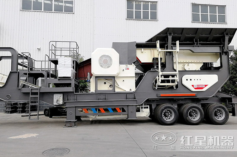 水泥塊用哪種粉碎機(jī)好？這款移動(dòng)式水泥塊粉碎機(jī)讓您倍感輕松