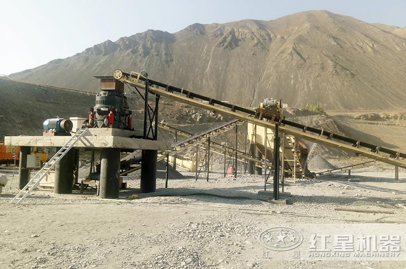 中型碎石機(jī)多少錢一臺(tái)，一天能碎多少石頭？