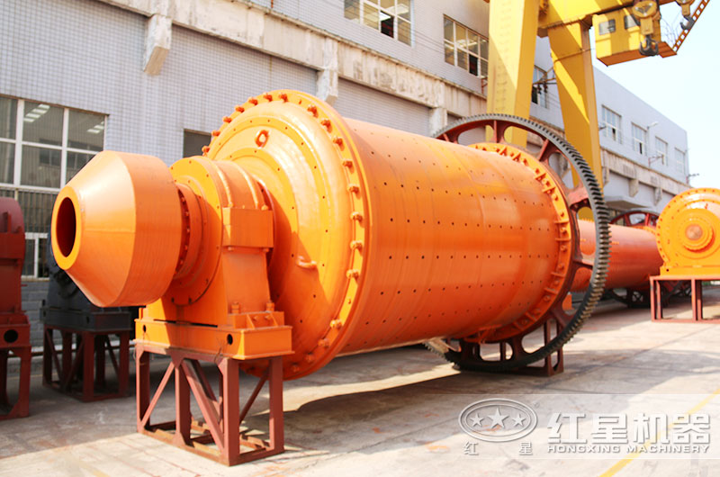 日產(chǎn)500噸的球磨機用多大的電機合適？