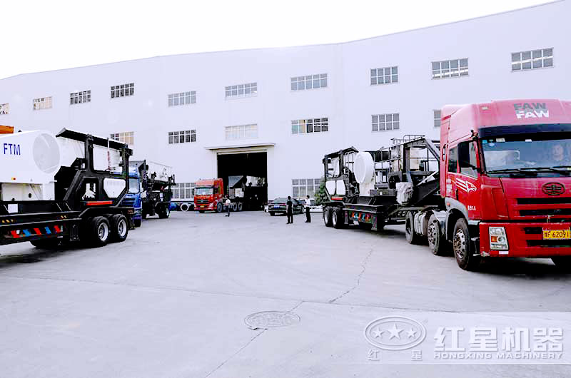 移動制造石子機(jī)、沙子機(jī)陸續(xù)發(fā)貨