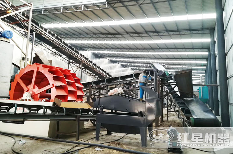 水洗沙機(jī)械多少錢一套？（內(nèi)有大型水洗沙機(jī)械工作視頻）