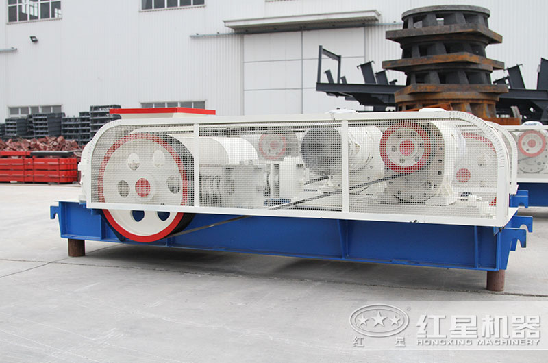 對輥式破碎機哪里有？來這里！型號全且價格還不貴！