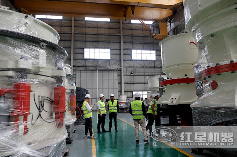 時(shí)產(chǎn)600-700噸碎石生產(chǎn)線(xiàn)工藝流程及設(shè)備配置