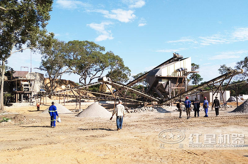 處理花崗巖邊角料用哪種破碎設(shè)備？有沒有生產(chǎn)視頻？