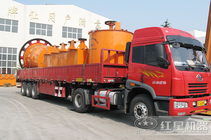 整套攪拌桶設(shè)備裝車(chē)發(fā)貨中