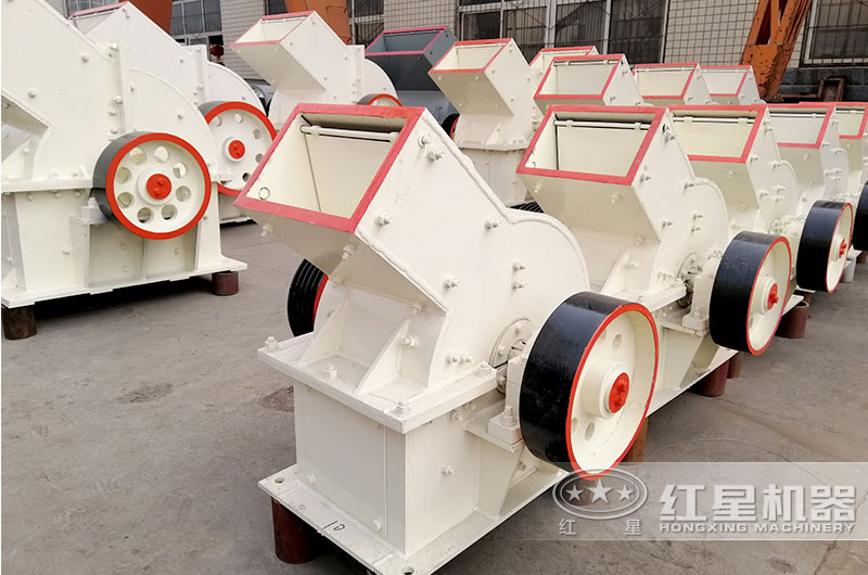 錘式碎石機(jī)每小時(shí)生產(chǎn)10噸多少錢(qián)？哪里有生產(chǎn)廠(chǎng)家？