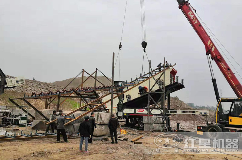 時產150T左右的河卵石移動式制砂機單價是多少？能不能分期付款？