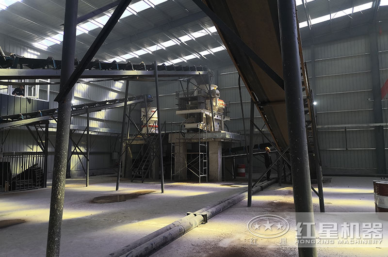 洞渣加工砂石合法嗎？繳納資源稅嗎？需要用到哪些砂石加工設(shè)備？