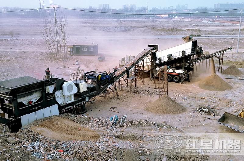 顎式移動破碎機在破碎生產線中的應用優(yōu)勢及現場視頻