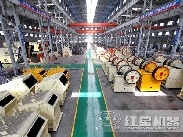 哪款破碎機(jī)更適合石料破碎生產(chǎn)線的細(xì)碎加工？